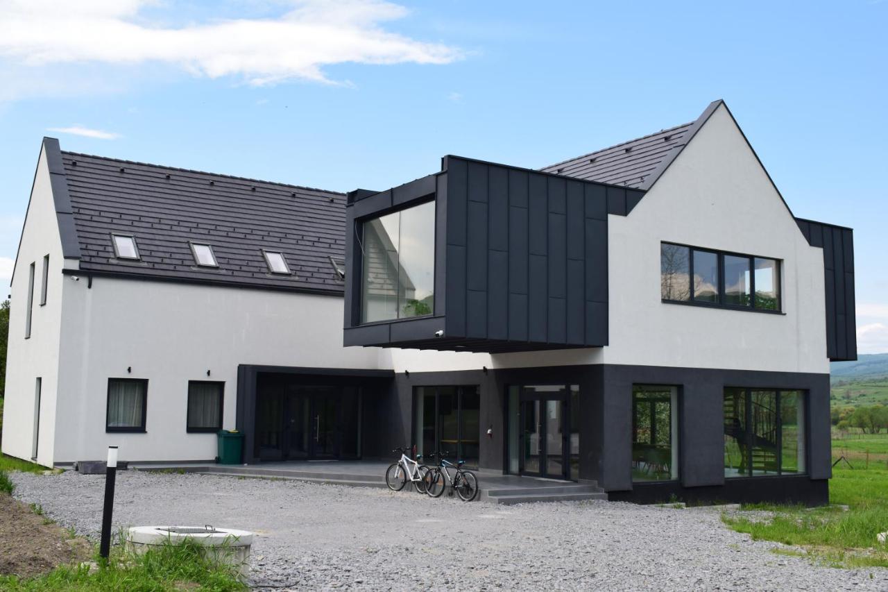 Pensiunea Qubik Praid Ocna de Jos Exteriér fotografie